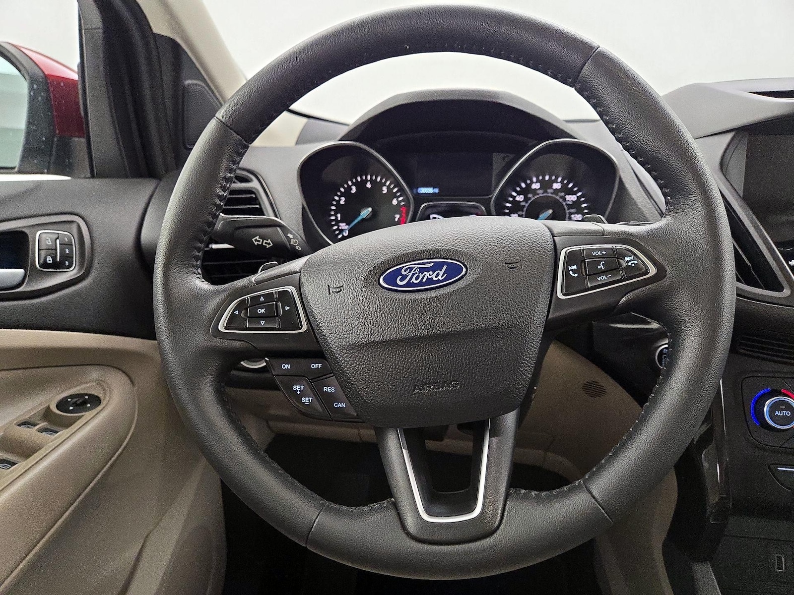 2017 Ford Escape Titanium - Photo 11