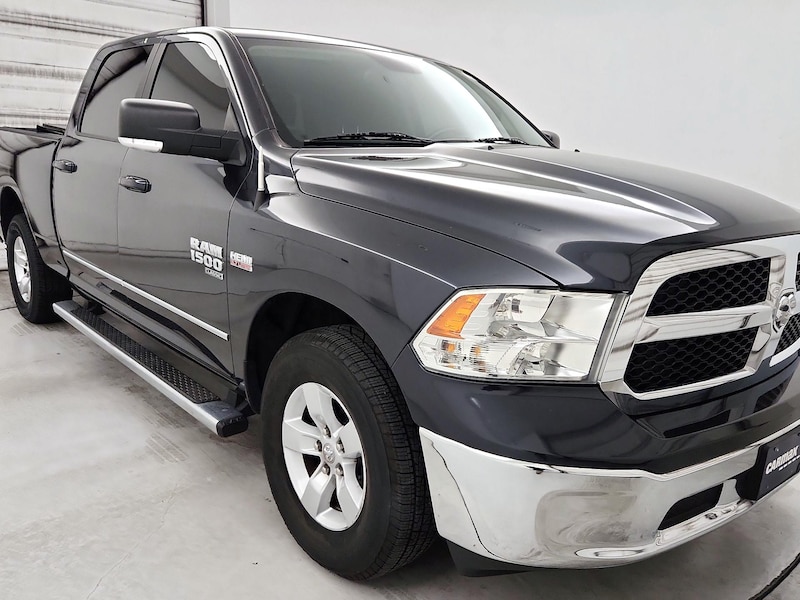 2020 Ram 1500 Classic SLT