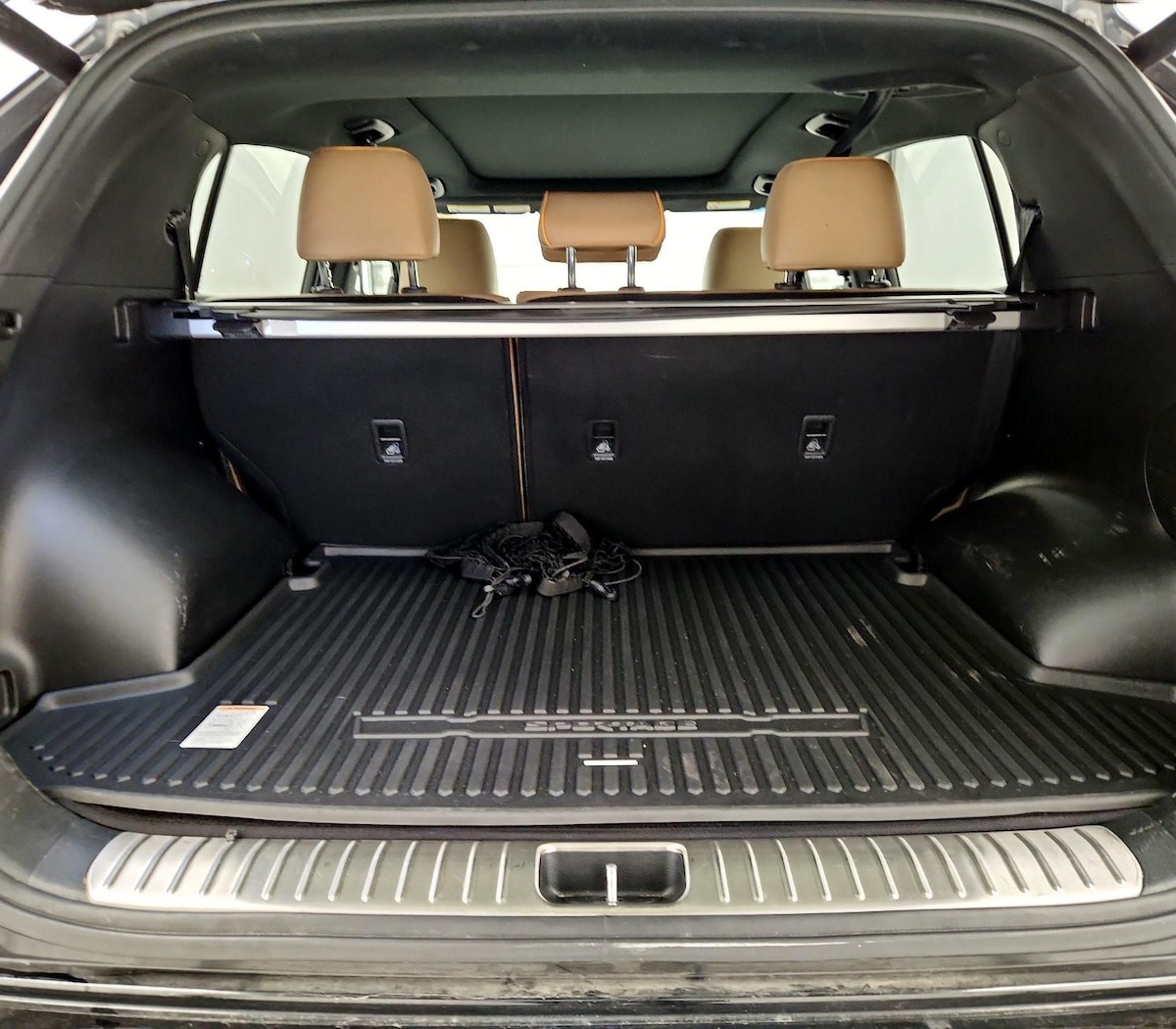 Trunk/Cargo (Seats Up)