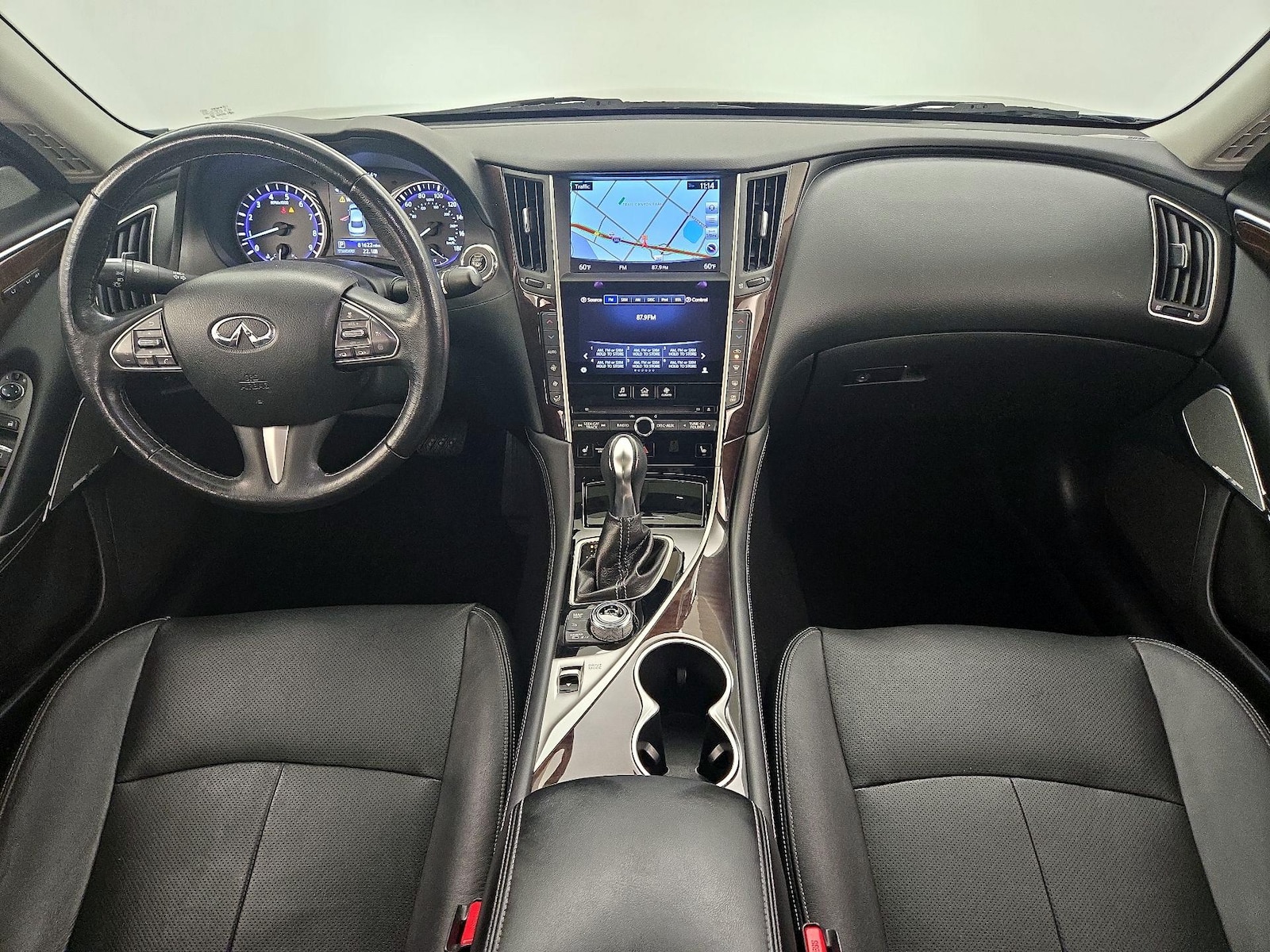 2017 INFINITI Q50 Premium - Photo 10
