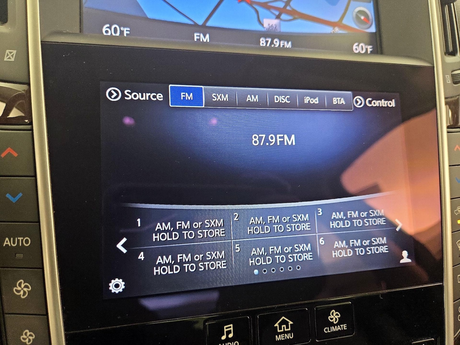 2017 INFINITI Q50 Premium - Photo 17