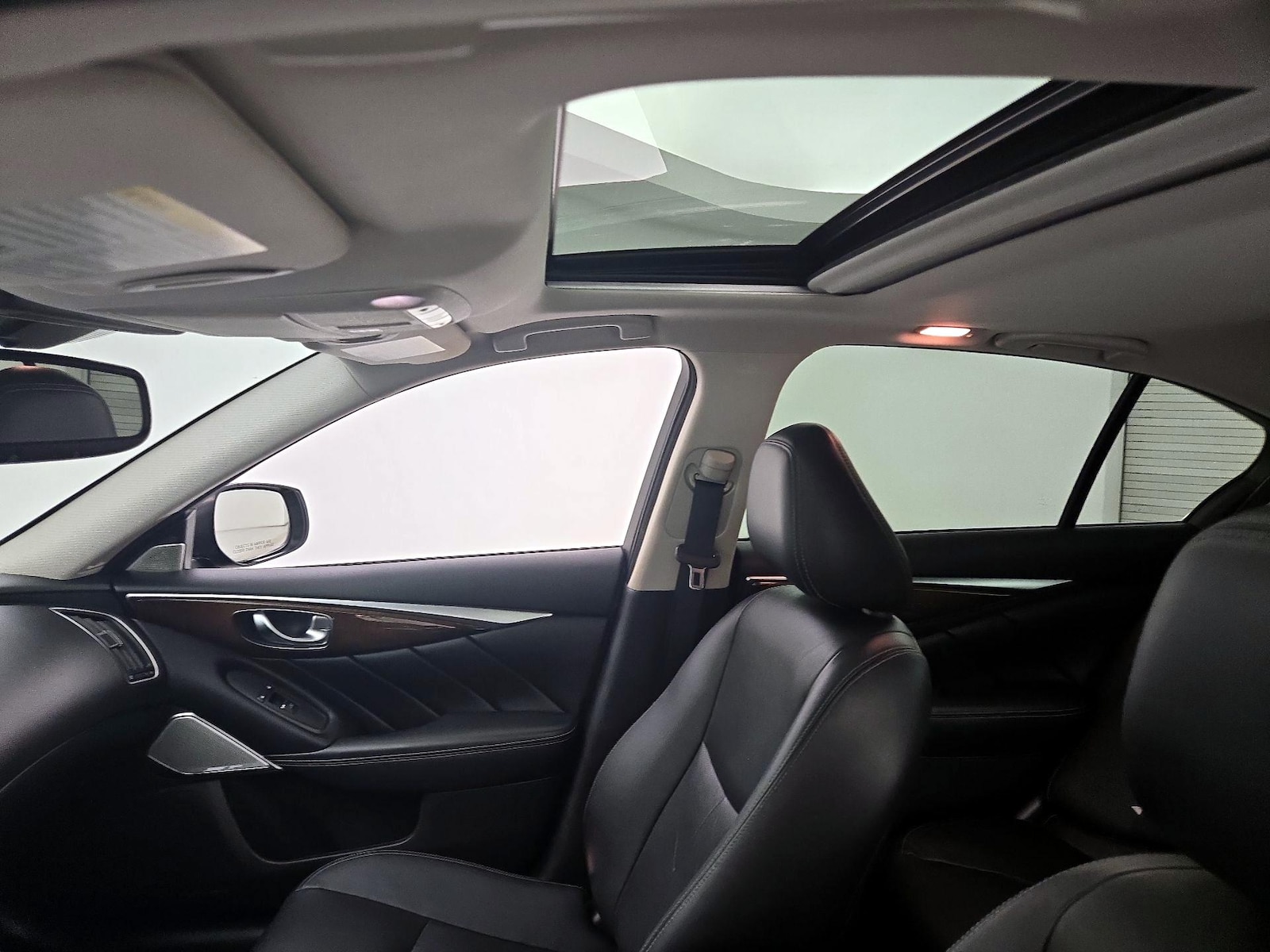 2017 INFINITI Q50 Premium - Photo 21