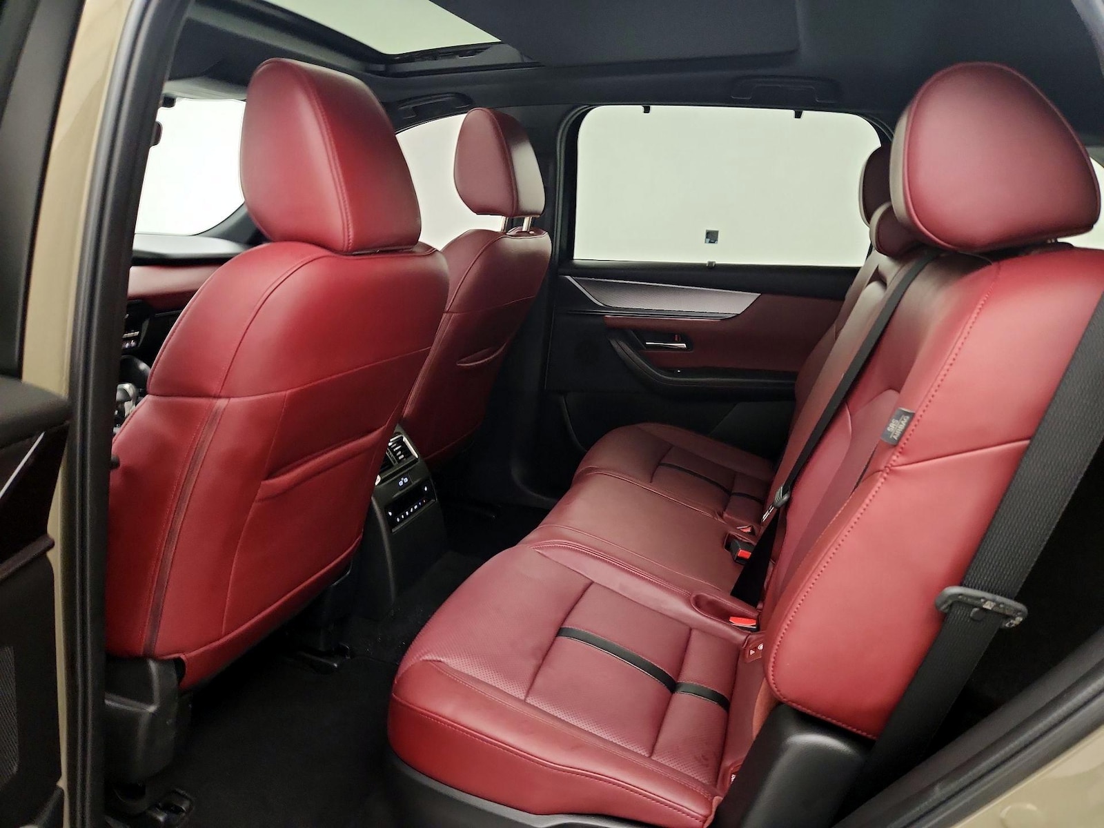 2025 Mazda CX-70 Premium Package - Photo 21