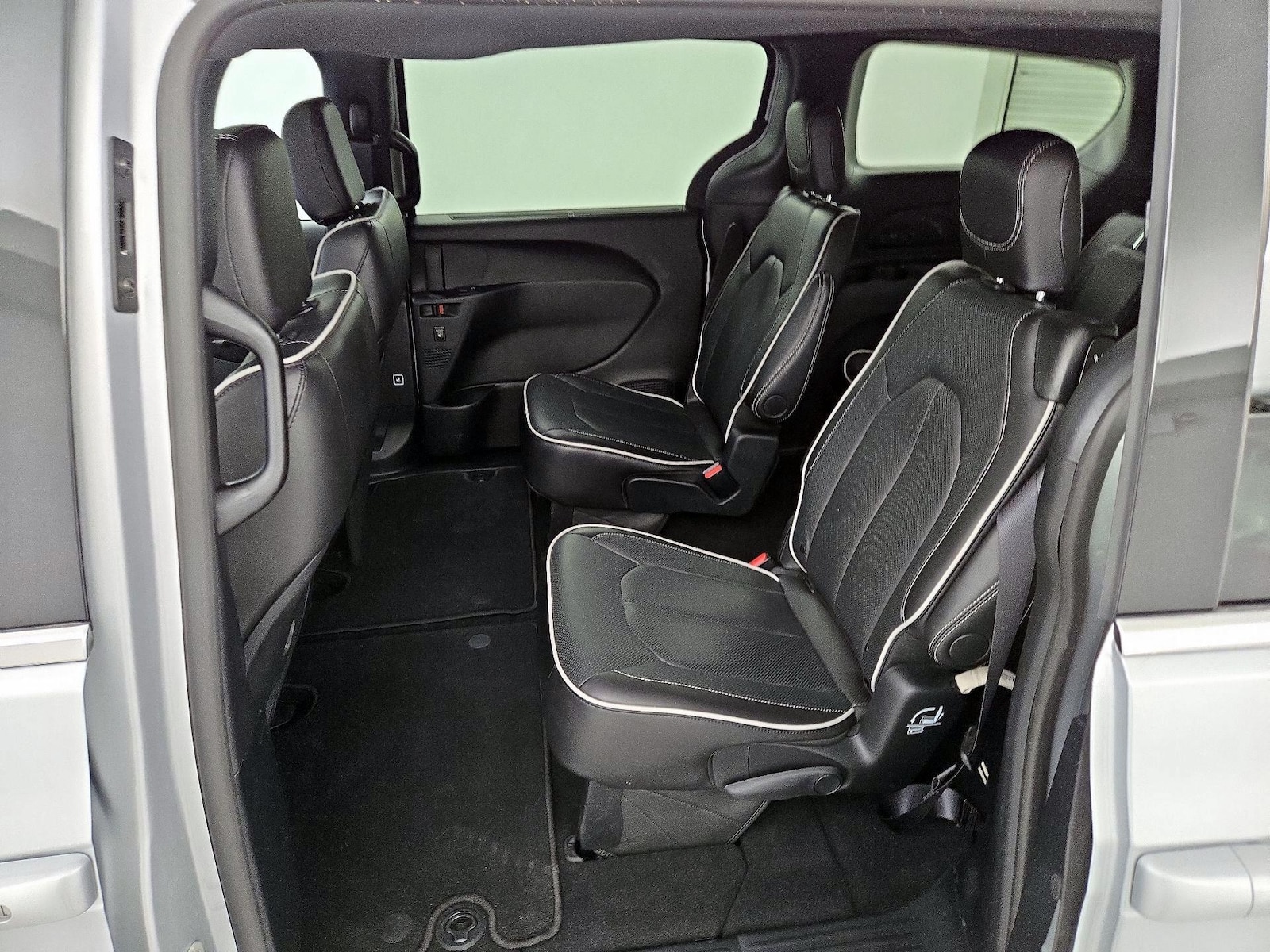 Rear Air Conditioning