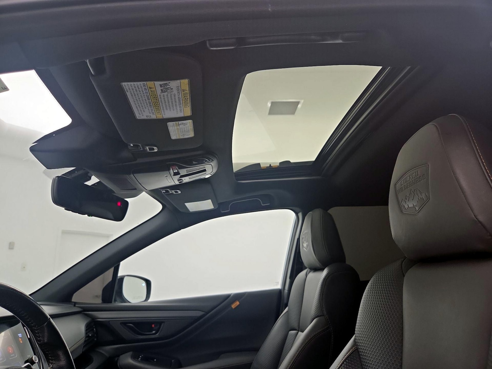 Sunroof(s) & Overhead Airbags