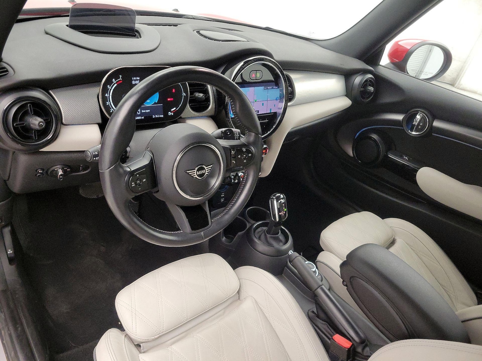 Apple CarPlay® & Android Auto™