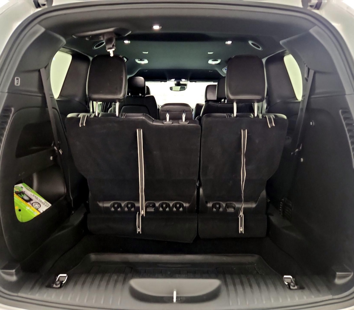 Trunk/Cargo (Seats Up)