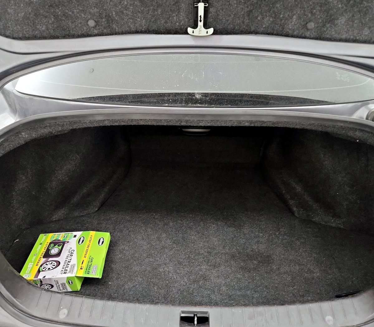 Trunk/Cargo (Seats Up)
