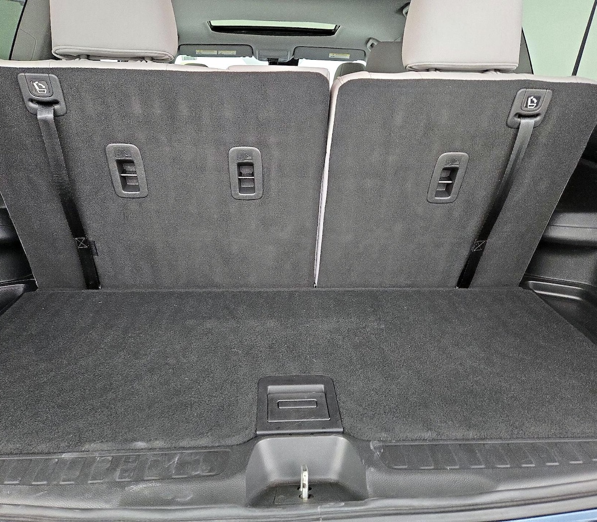 Trunk/Cargo (Seats Up)