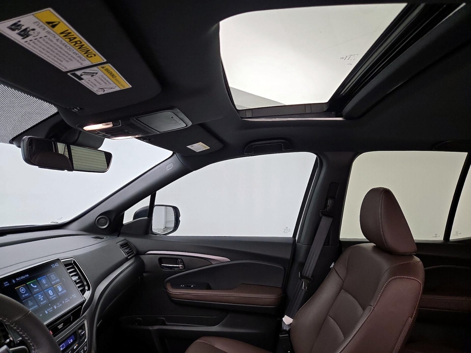 Sunroof(s) & Overhead Airbags
