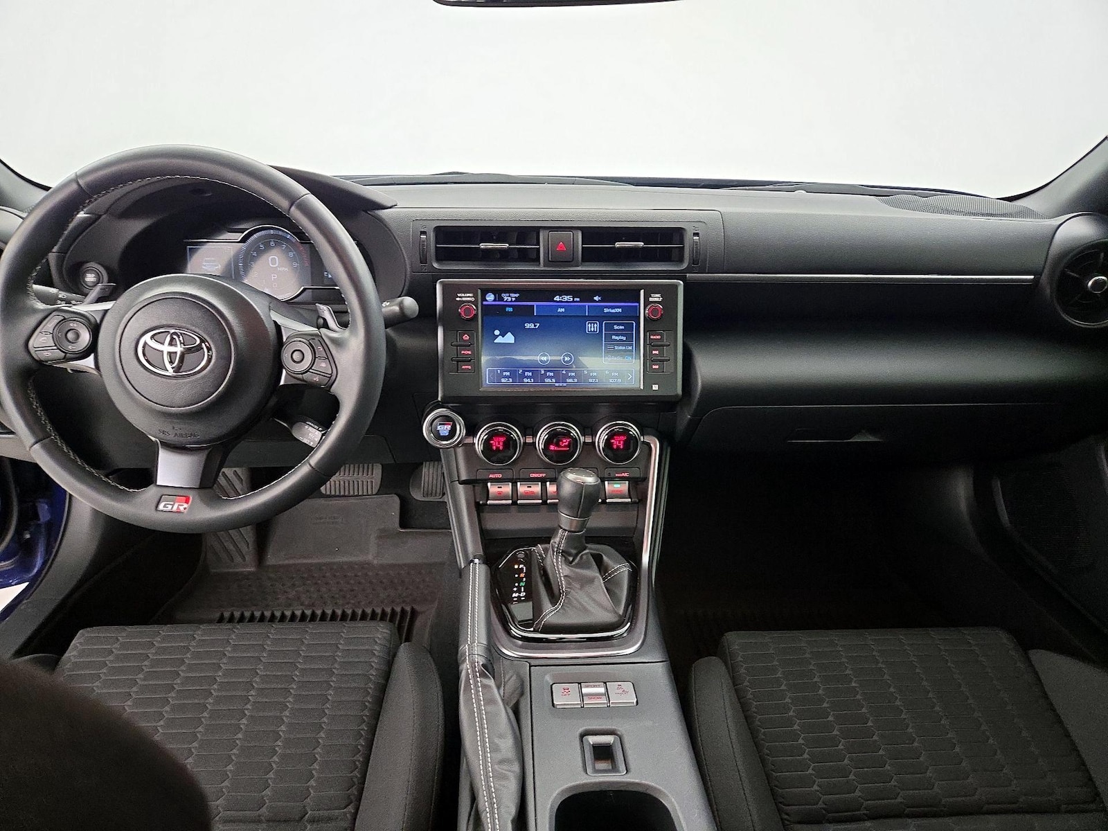 Apple CarPlay® & Android Auto™