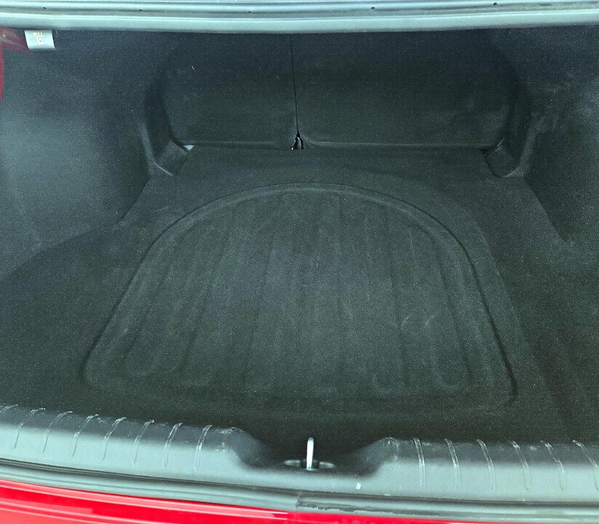 Trunk/Cargo (Seats Up)