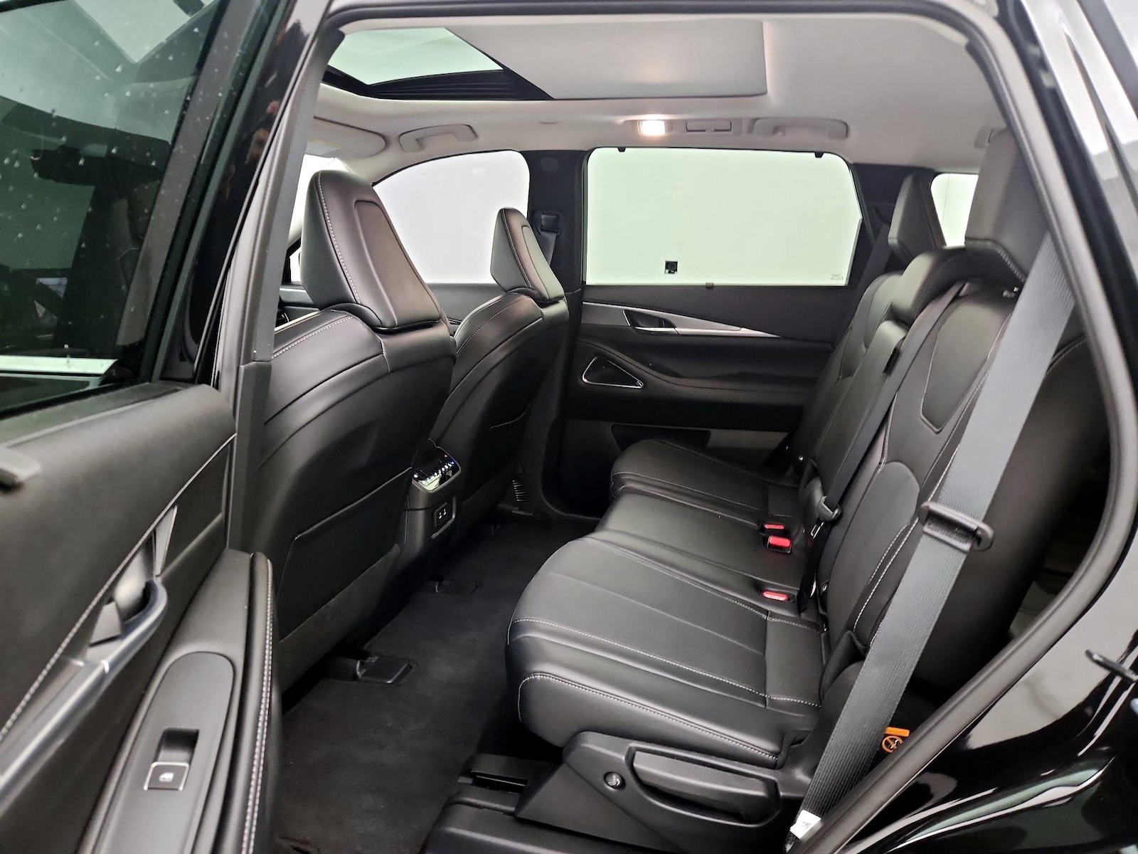 Rear Air Conditioning
