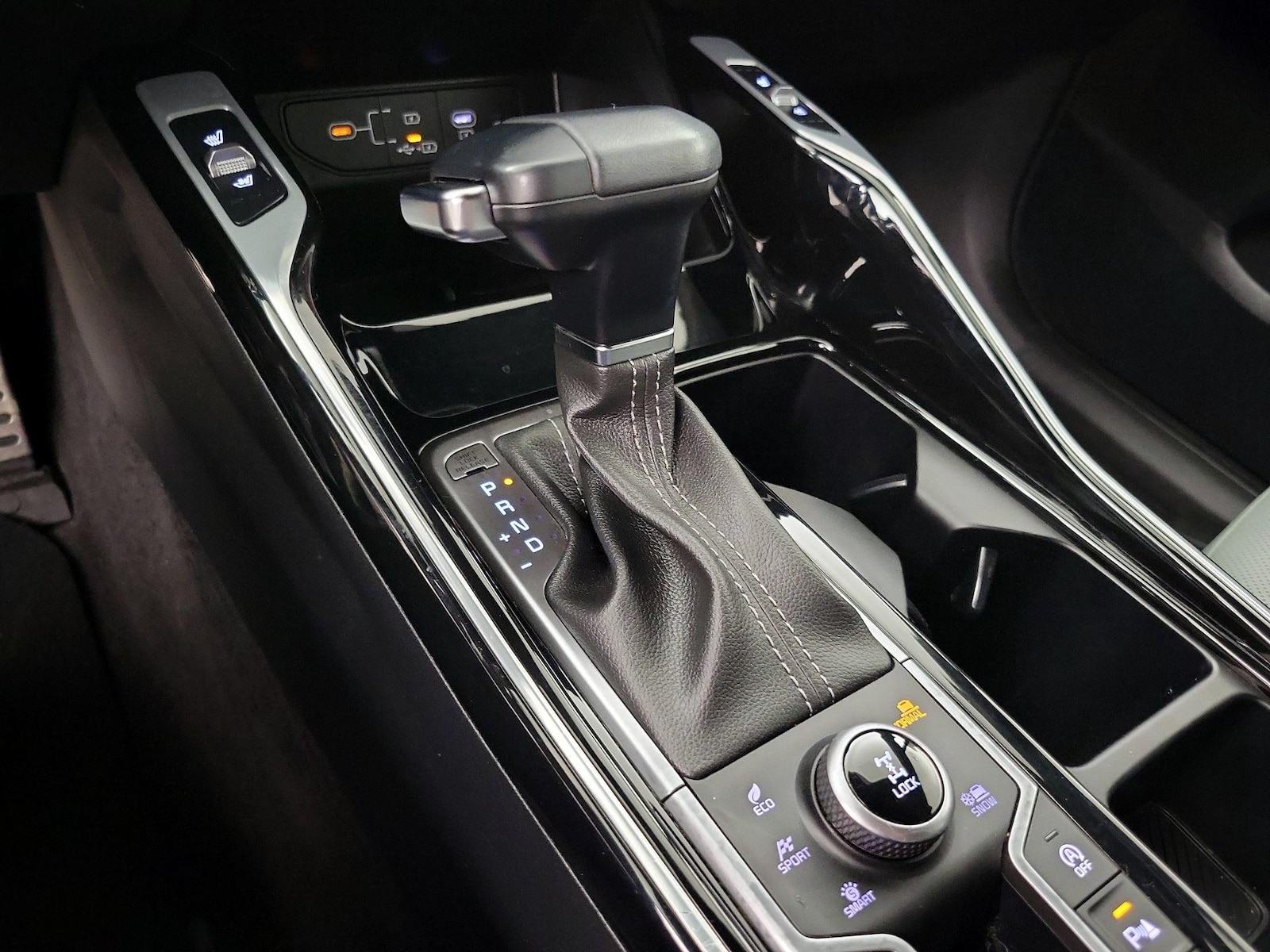2024 Kia Sorento X-Line SX Prestige - Photo 19