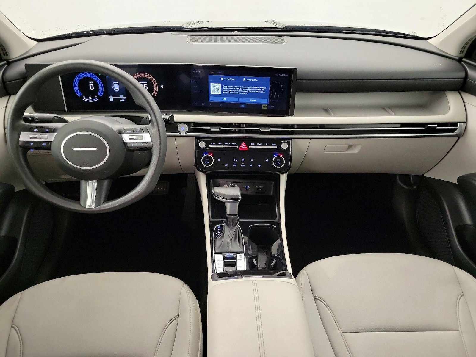 Apple CarPlay® & Android Auto™