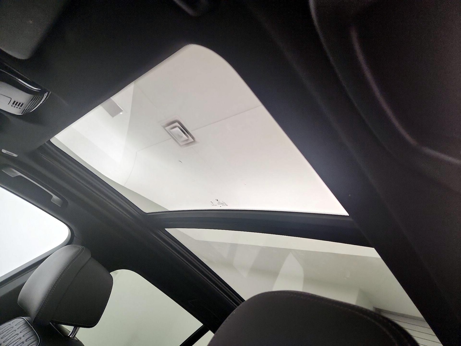 2025 BMW X5 50e - Photo 19