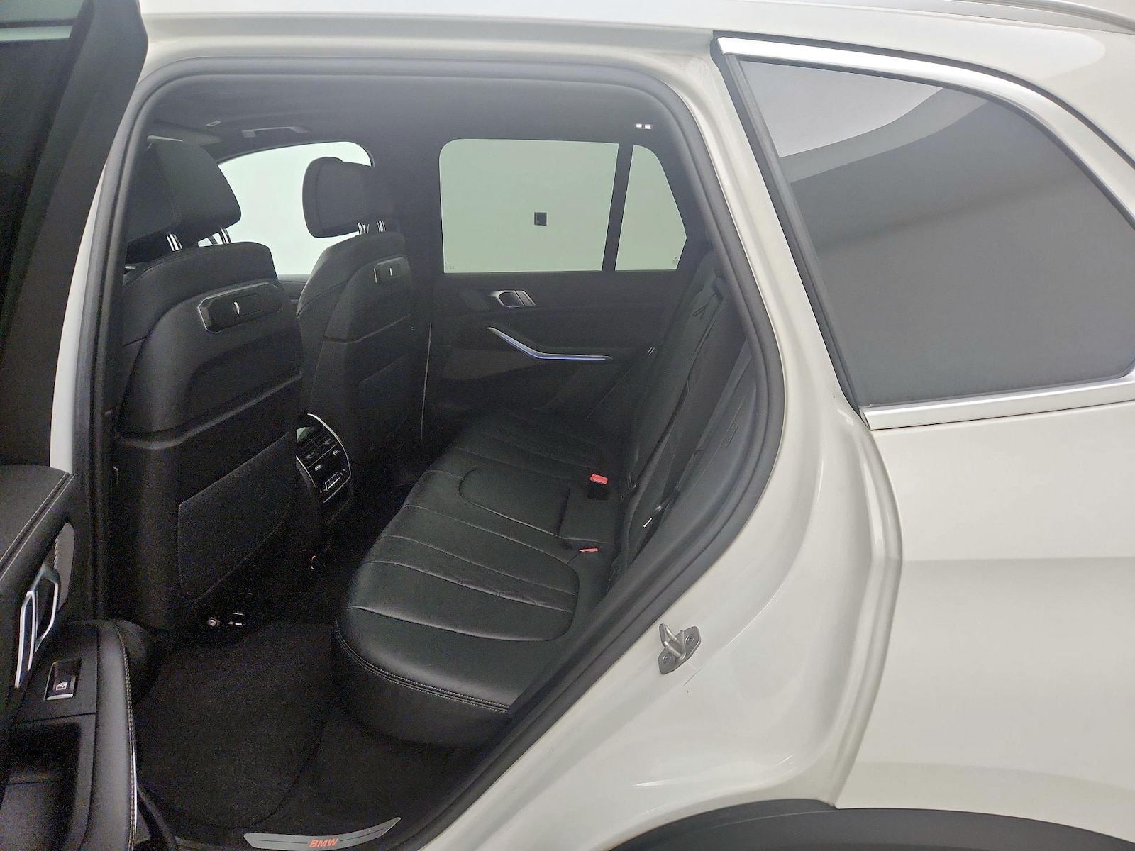 2025 BMW X5 50e - Photo 20
