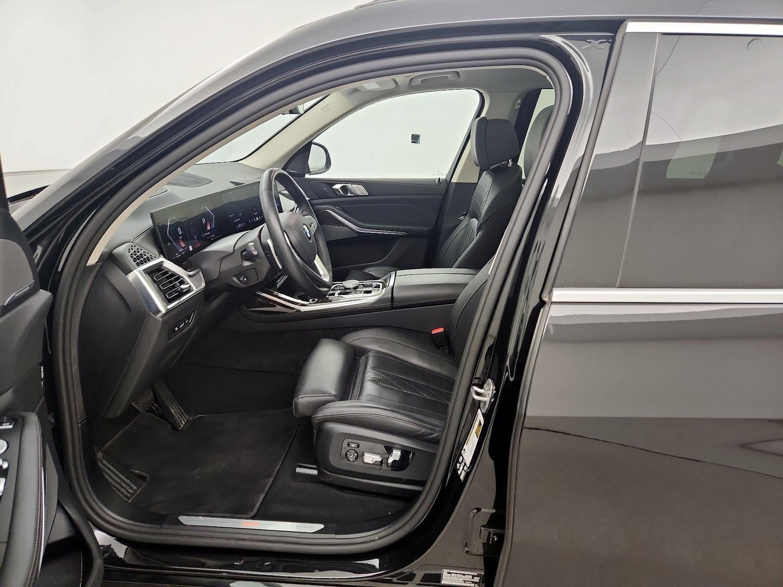 2026 BMW X7 40i - Photo 10