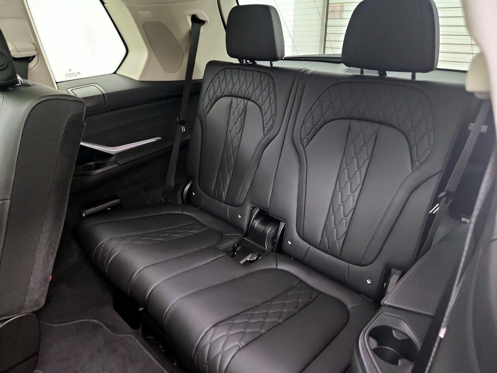 2026 BMW X7 40i - Photo 21