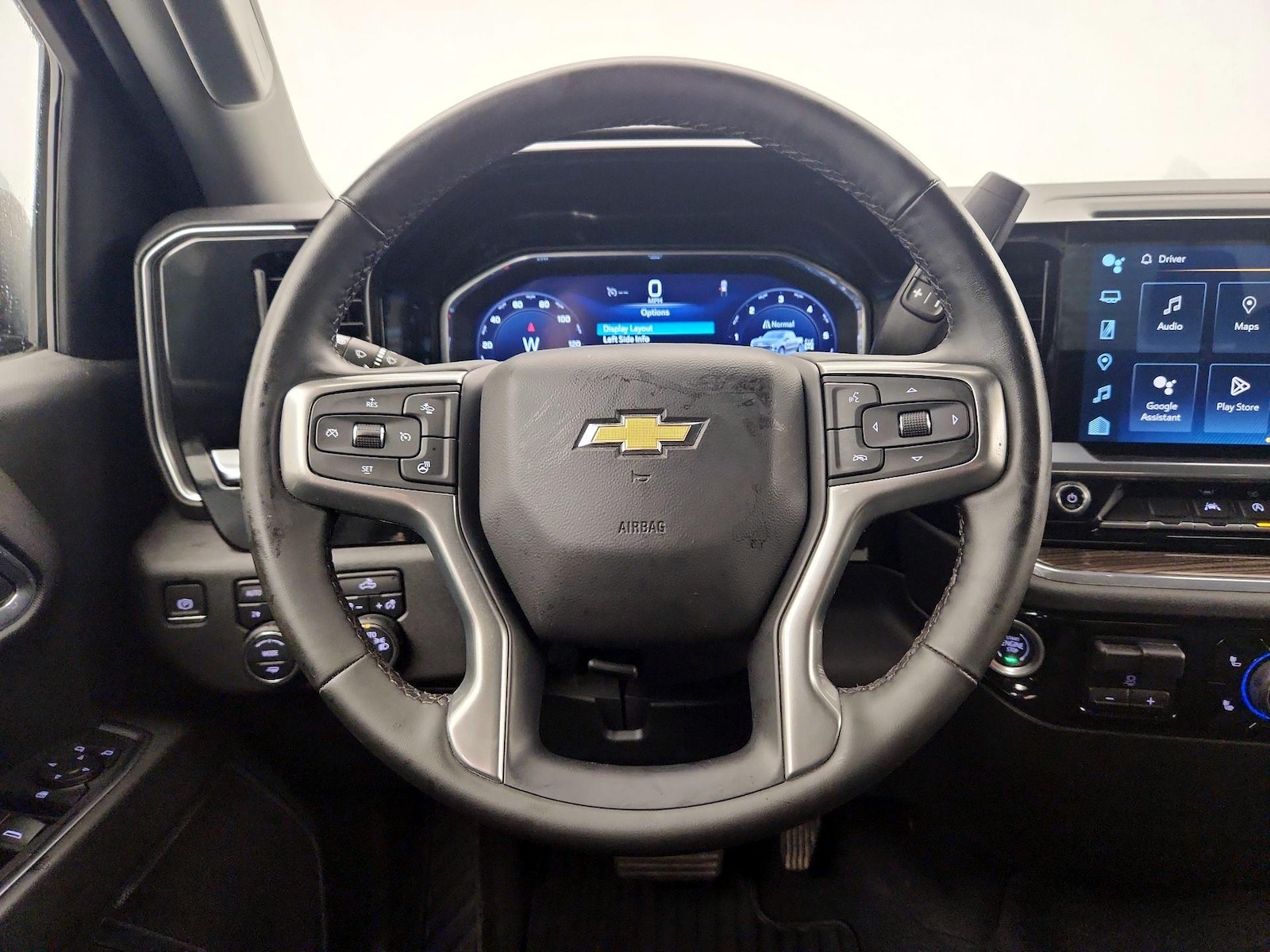 2023 Chevrolet Silverado 1500 LT - Photo 9