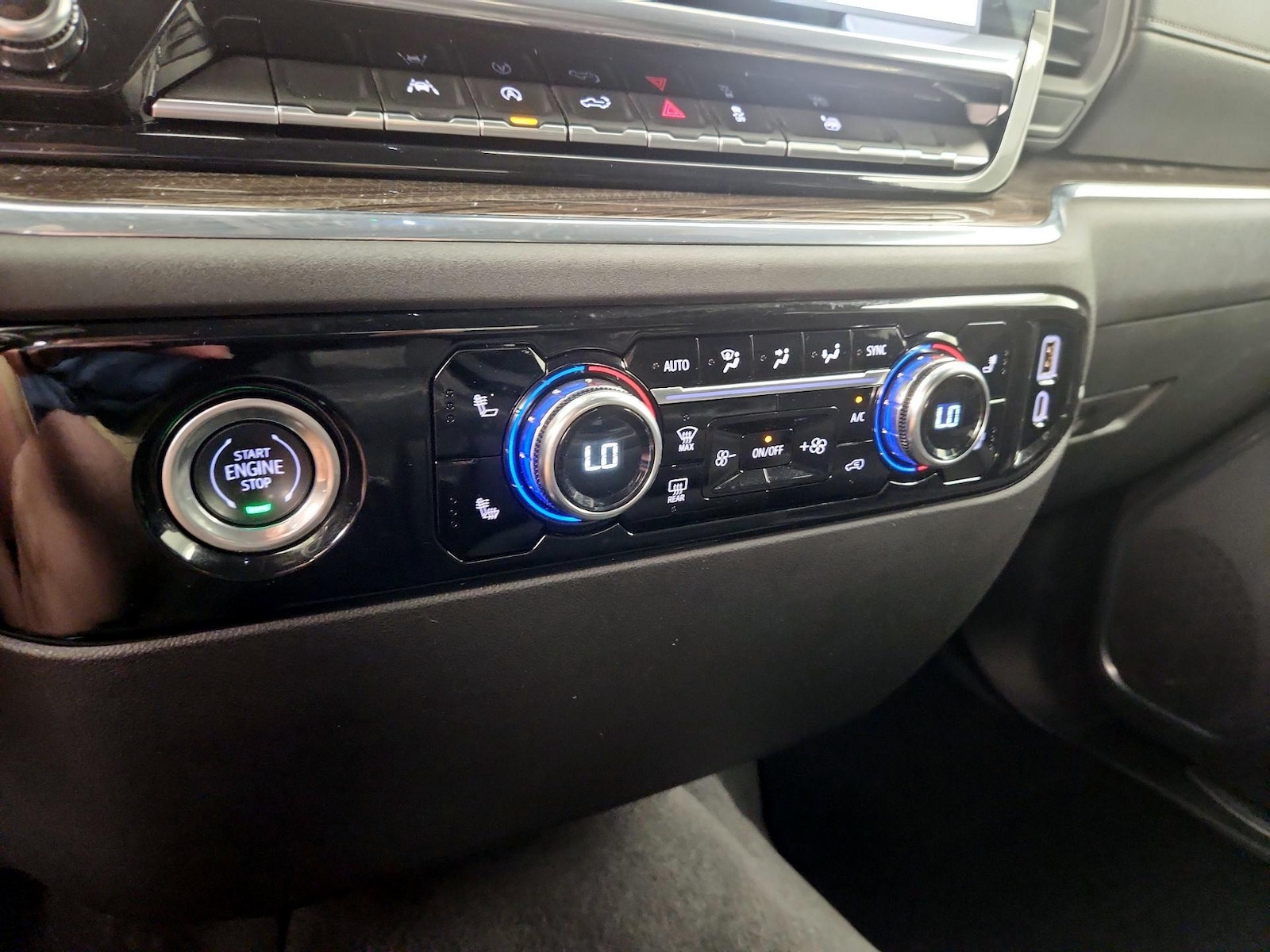 2024 GMC Sierra 1500 Elevation - Photo 15
