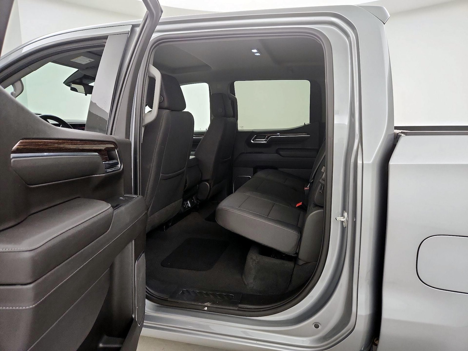 2024 GMC Sierra 1500 Elevation - Photo 18