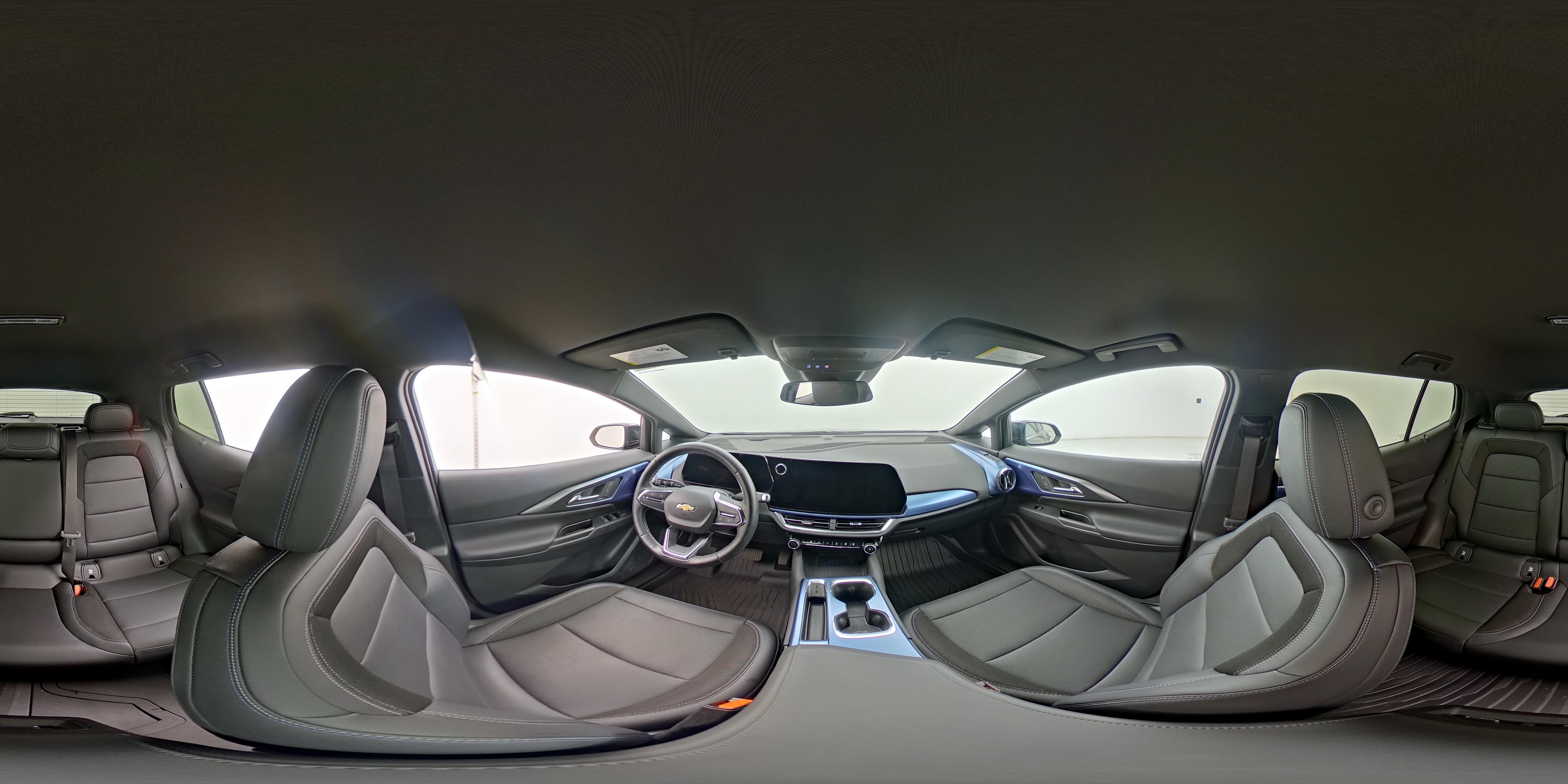 2024 Chevrolet Equinox EV LT - Photo 21