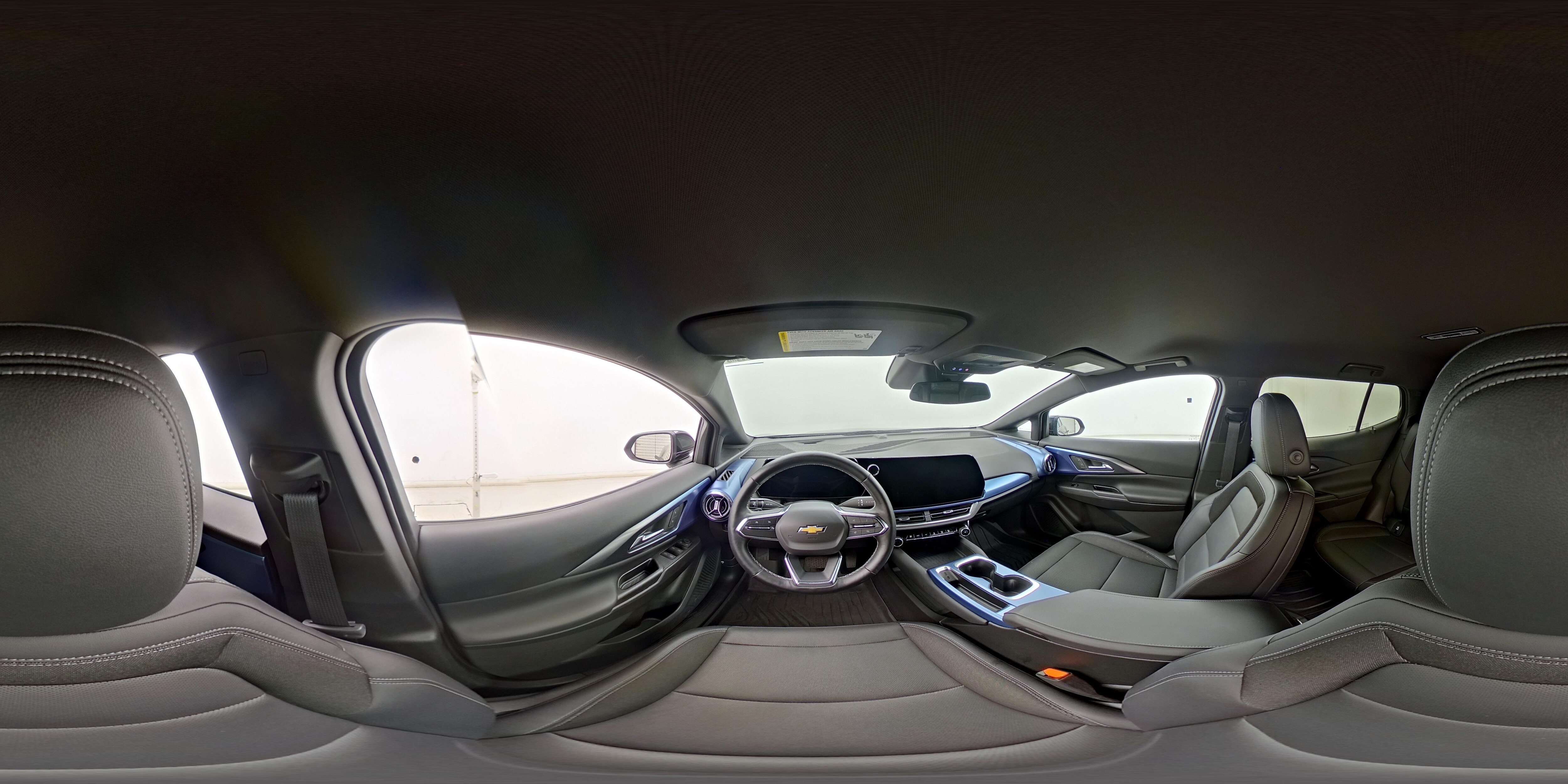 2024 Chevrolet Equinox EV LT - Photo 23