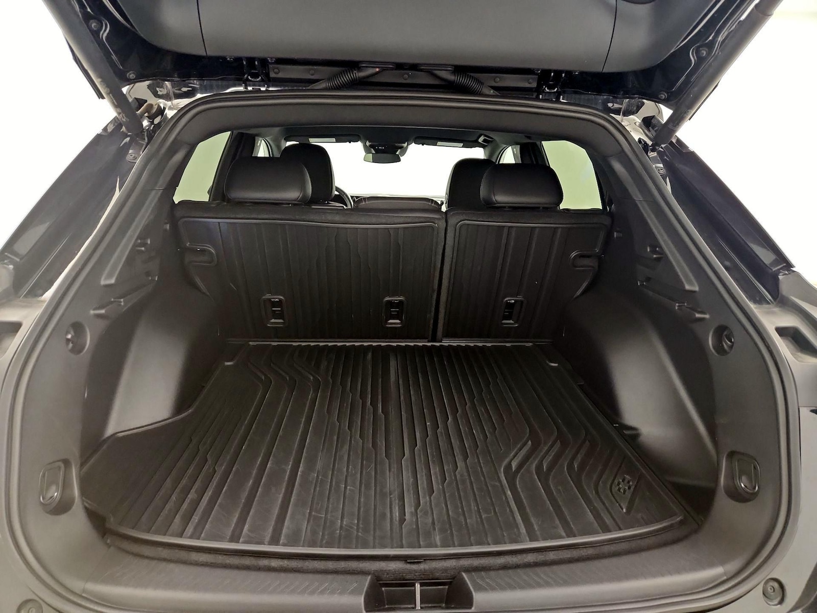 2024 Chevrolet Equinox EV LT - Photo 18