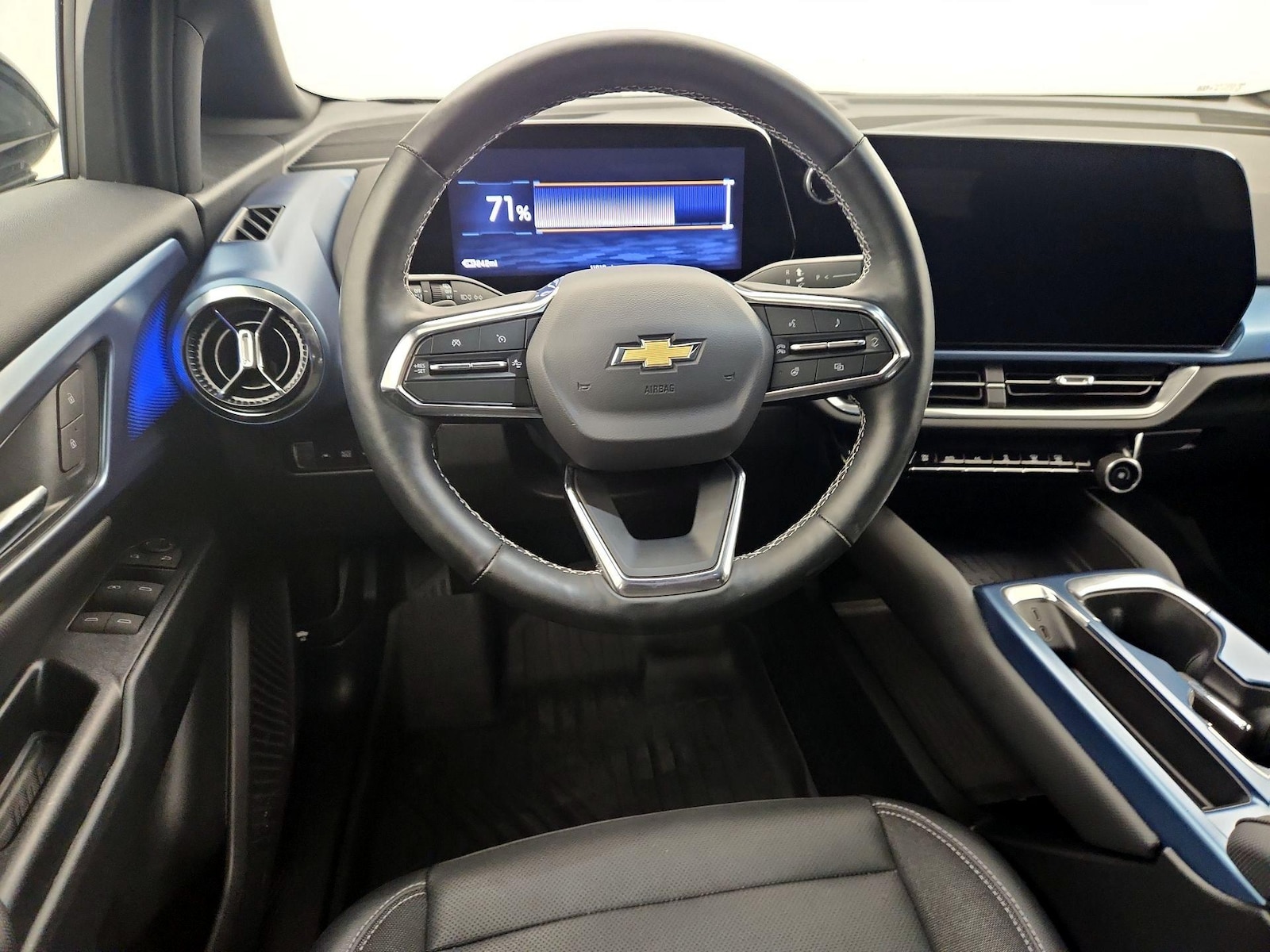 2024 Chevrolet Equinox EV LT - Photo 9