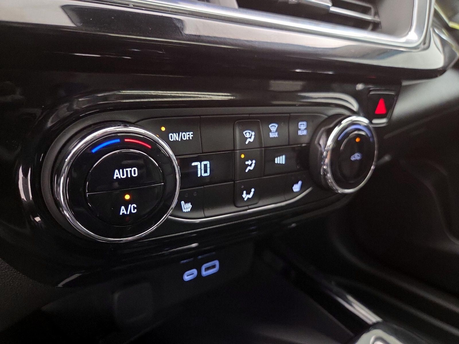 2024 Chevrolet Trax Activ - Photo 17