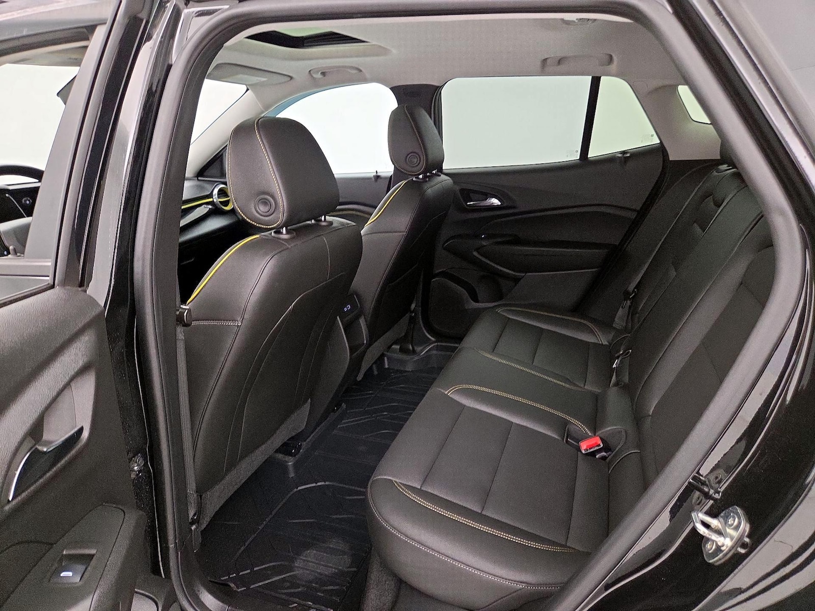 2024 Chevrolet Trax Activ - Photo 21