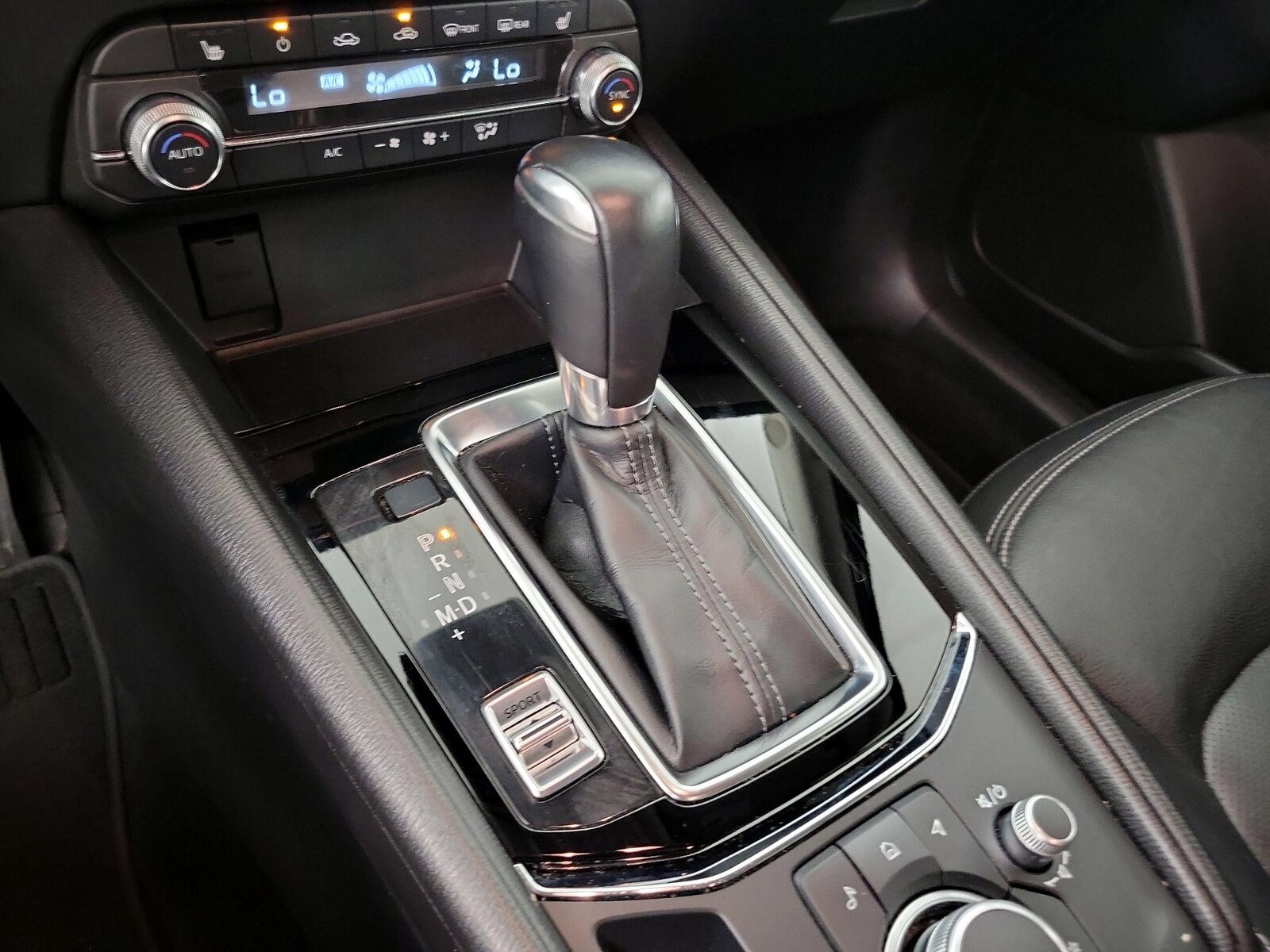 2025 Mazda CX-5 S Preferred package - Photo 19