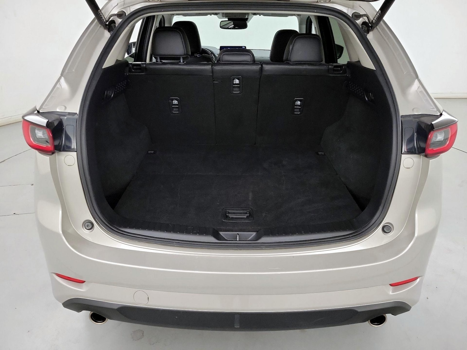 2025 Mazda CX-5 S Preferred package - Photo 23