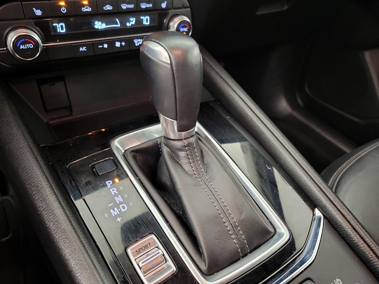 2025 Mazda CX-5 S Preferred package - Photo 18