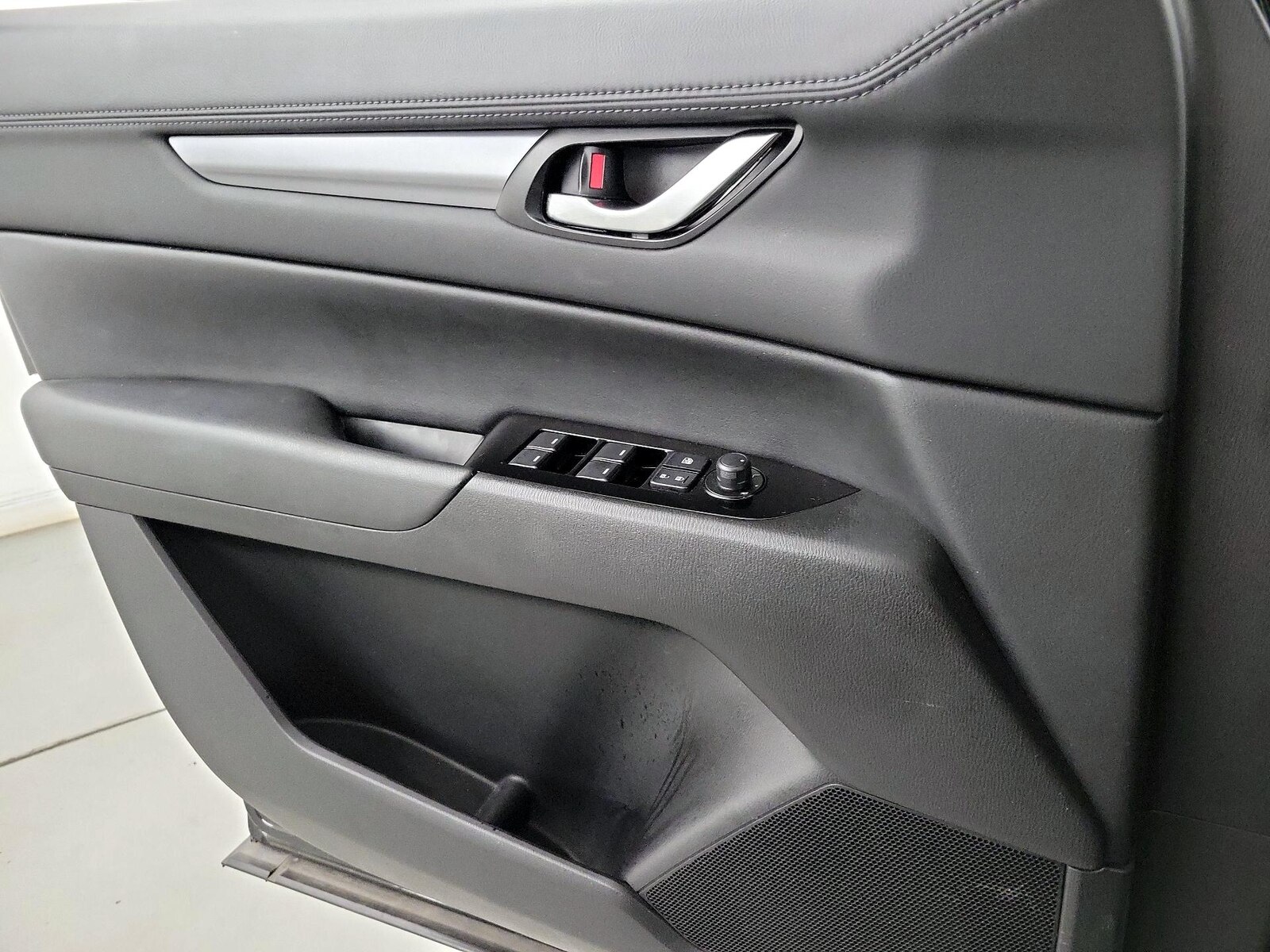 2025 Mazda CX-5 S Preferred package - Photo 13