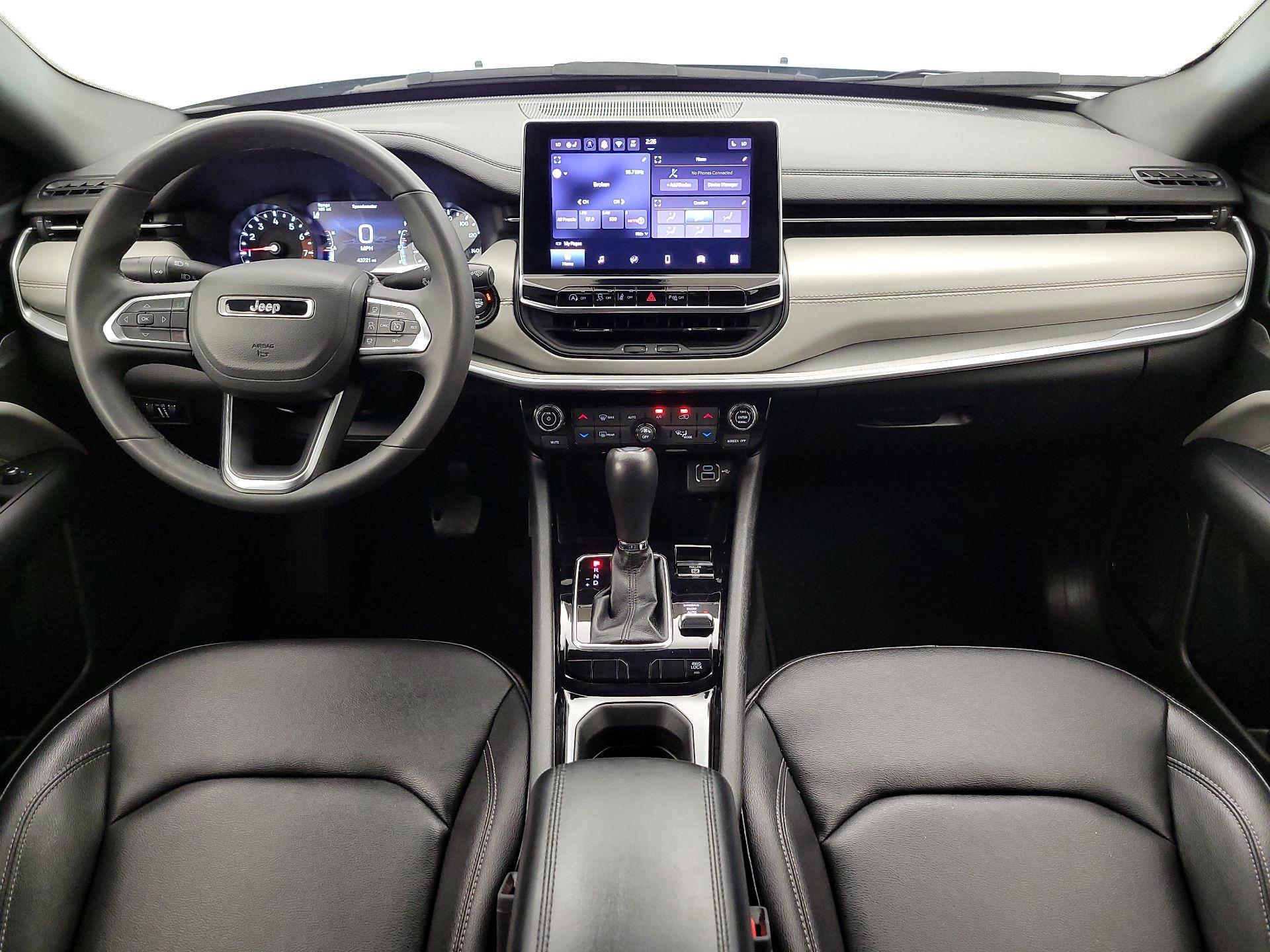 Silver 2025 Jeep Compass SUV / Crossover Four-Wheel Drive Automatic