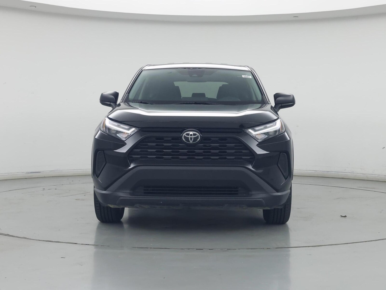 2025 Toyota RAV4 LE - Photo 6