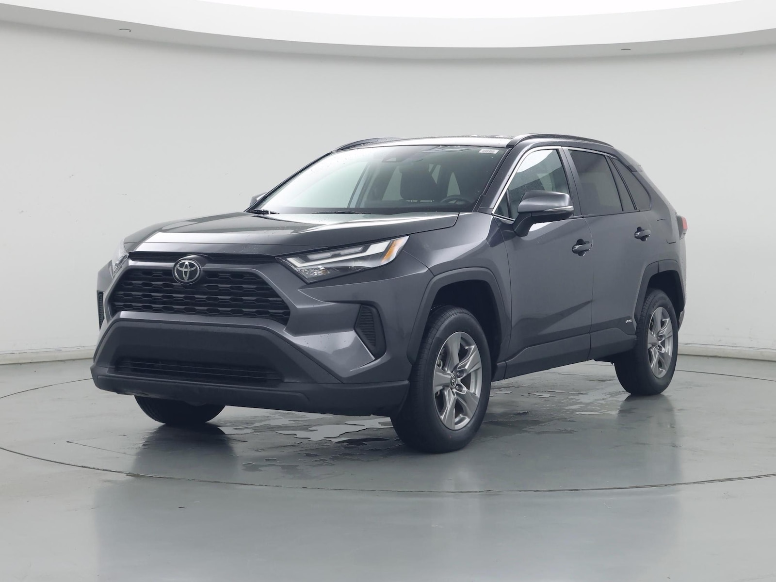 2025 Toyota RAV4 XLE - Photo 5