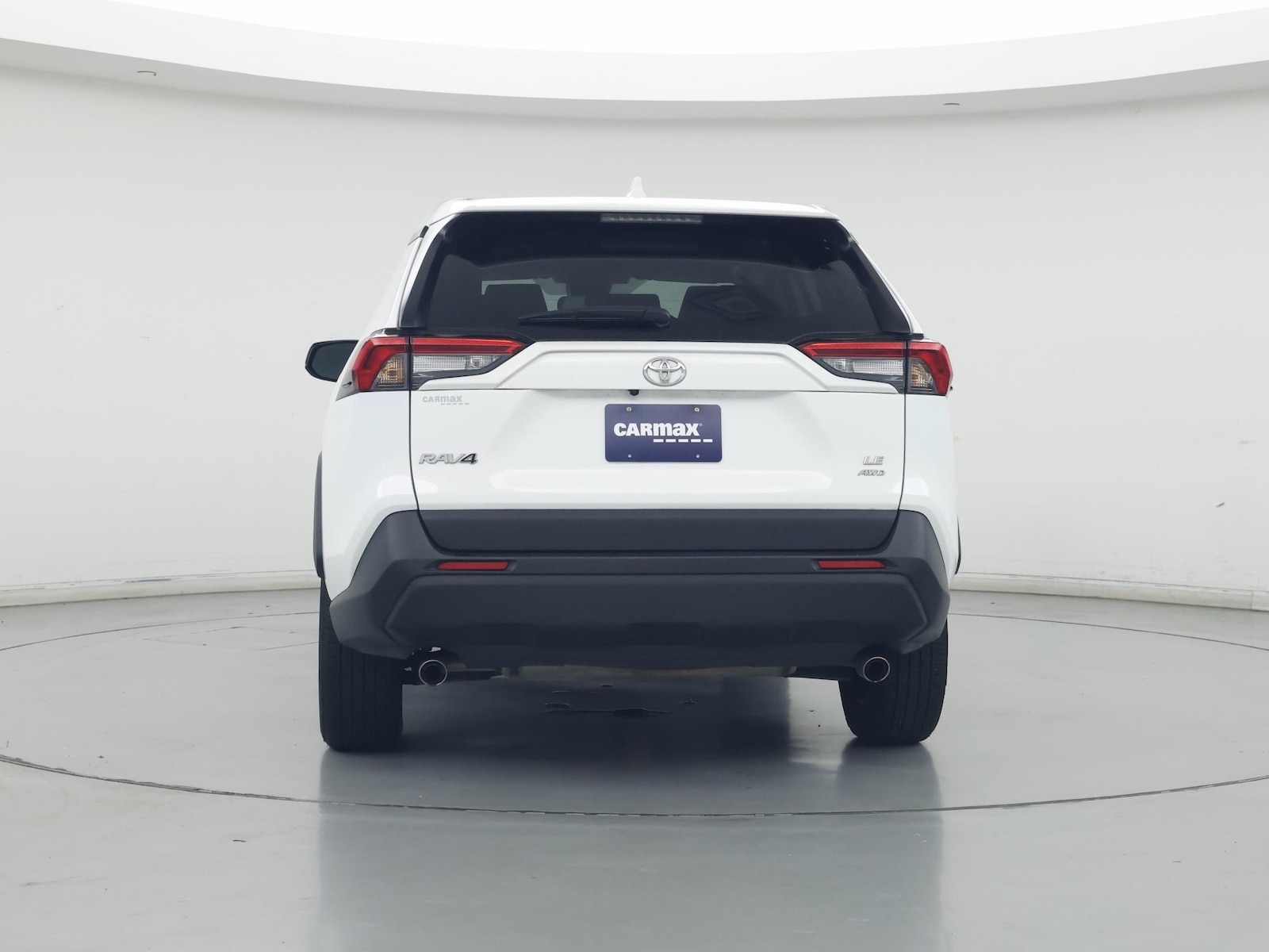 2025 Toyota RAV4 LE - Photo 7