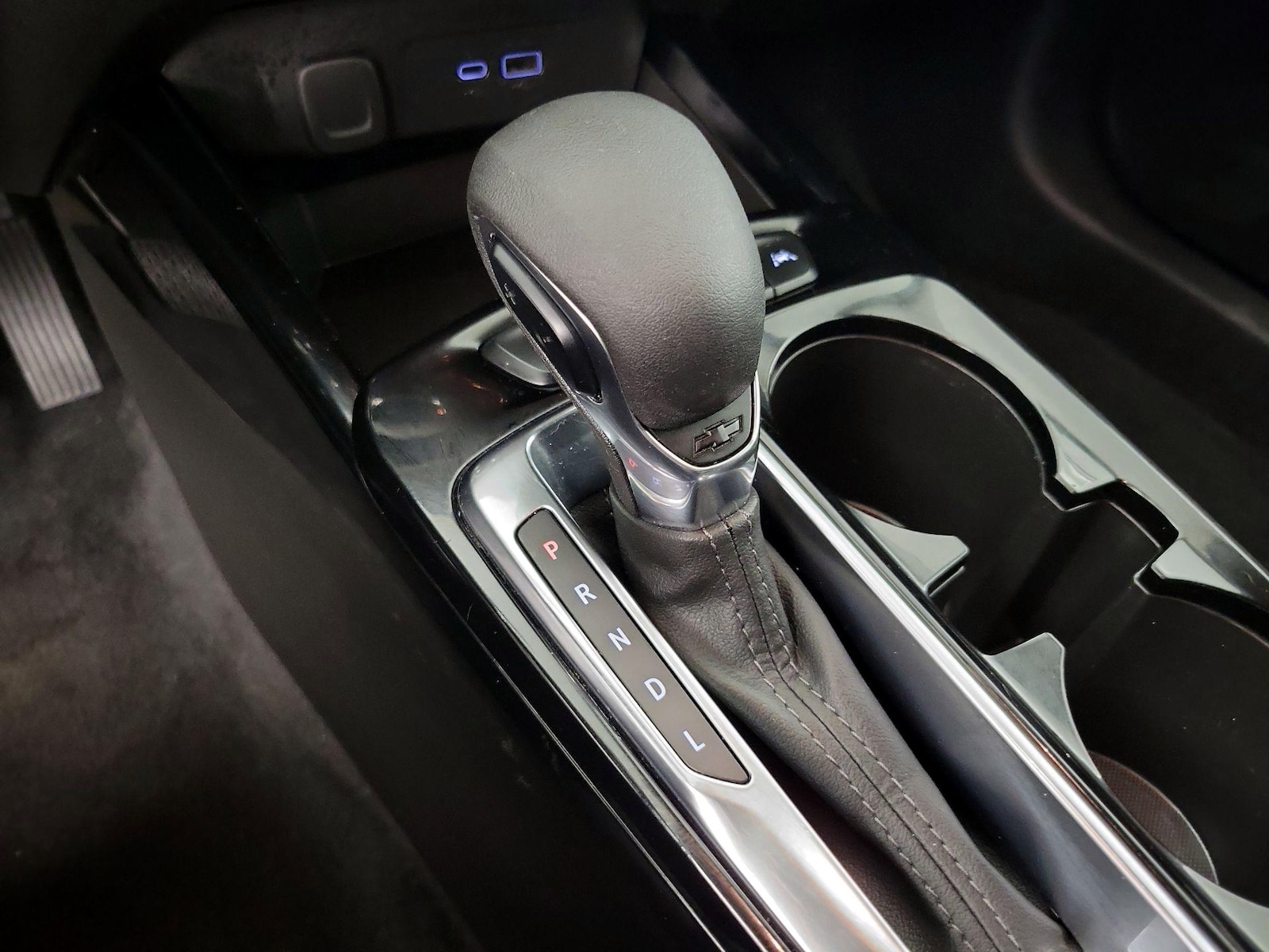 2025 Chevrolet Trax LT - Photo 18