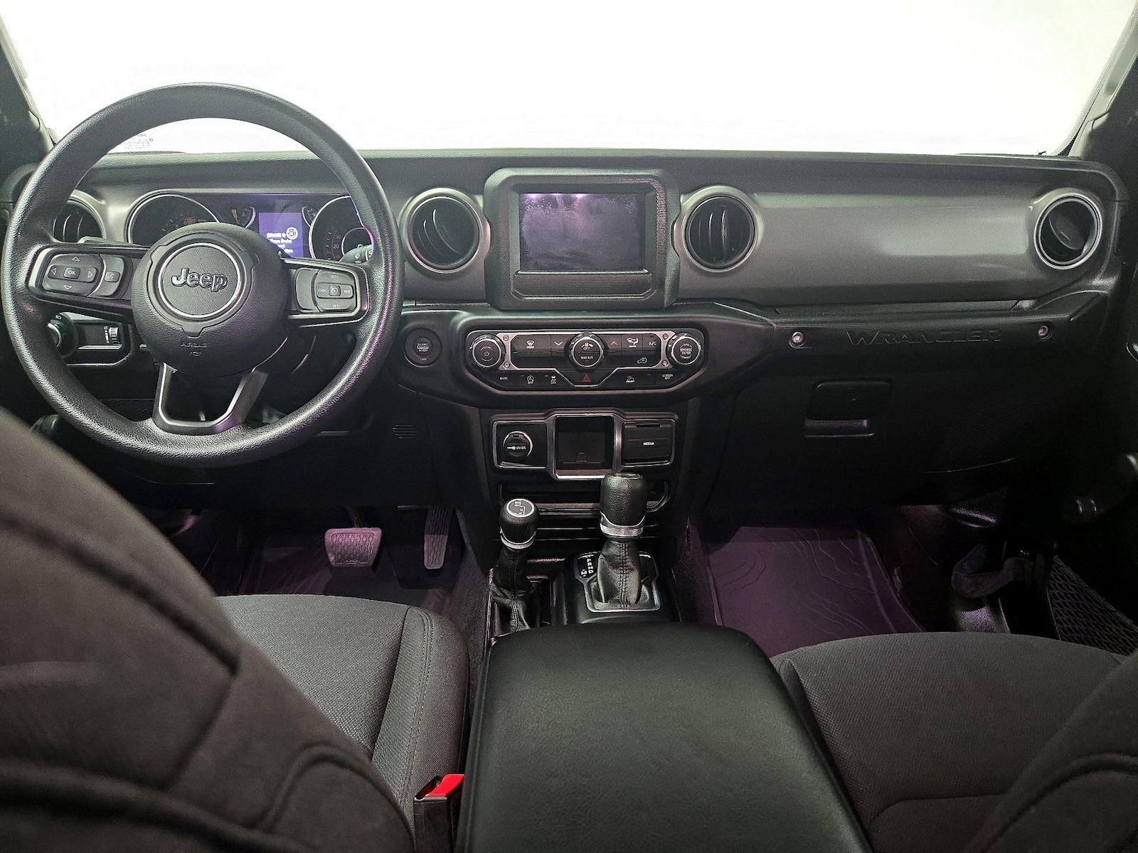 2023 Jeep Wrangler 4-Door Willys - Photo 10