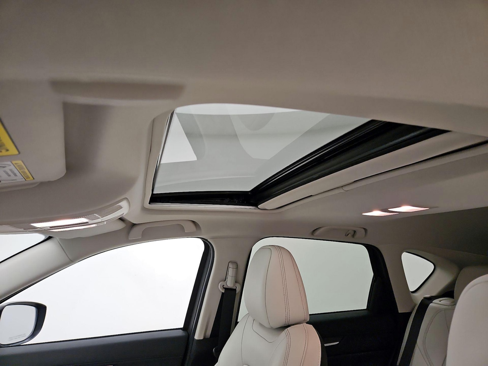 Sunroof(s) & Overhead Airbags