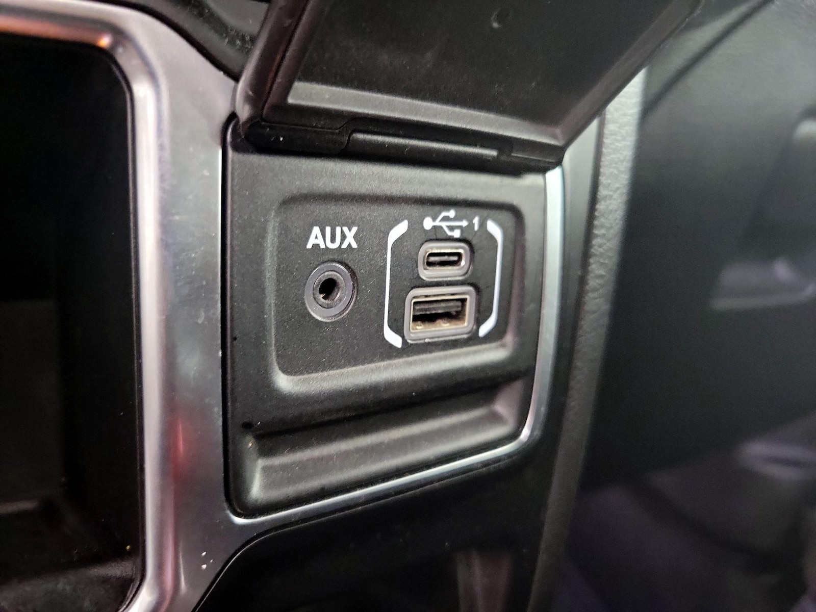 2022 Jeep Wrangler Unlimited Sport - Photo 19