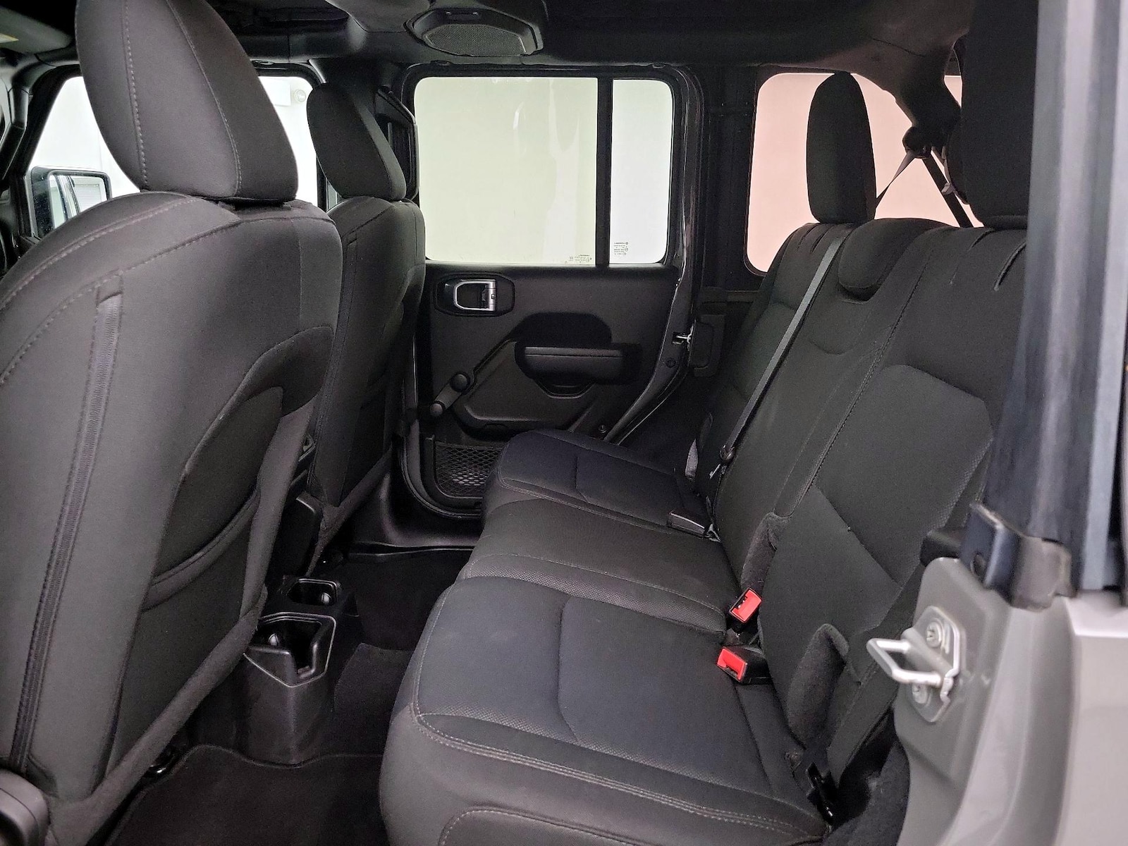 2022 Jeep Wrangler Unlimited Sport - Photo 20