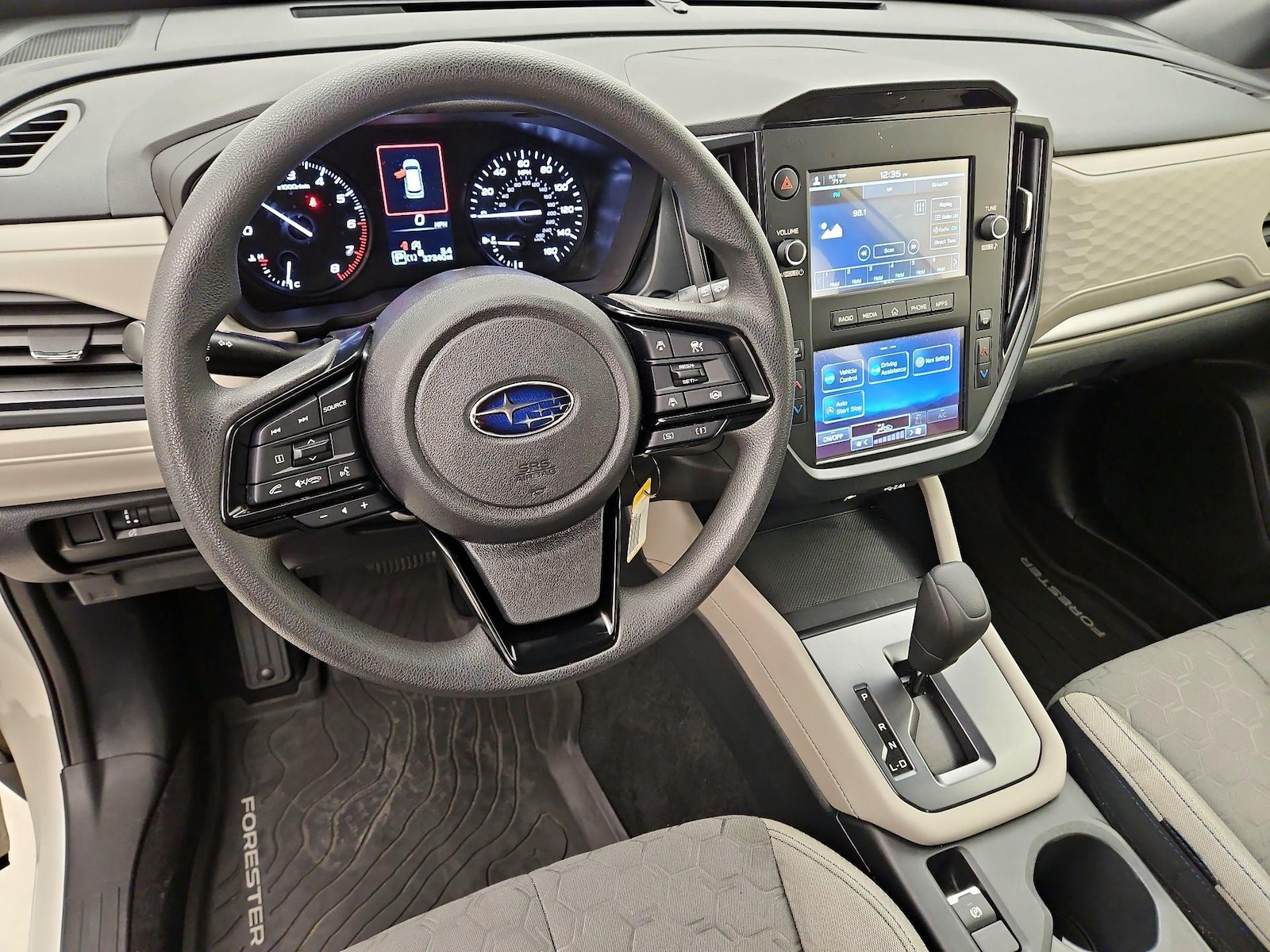 2025 Subaru Forester Base - Photo 10