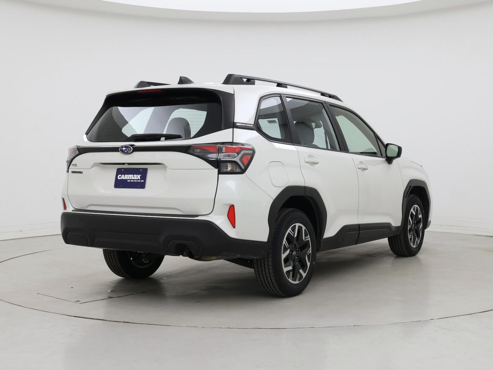 2025 Subaru Forester Base - Photo 9