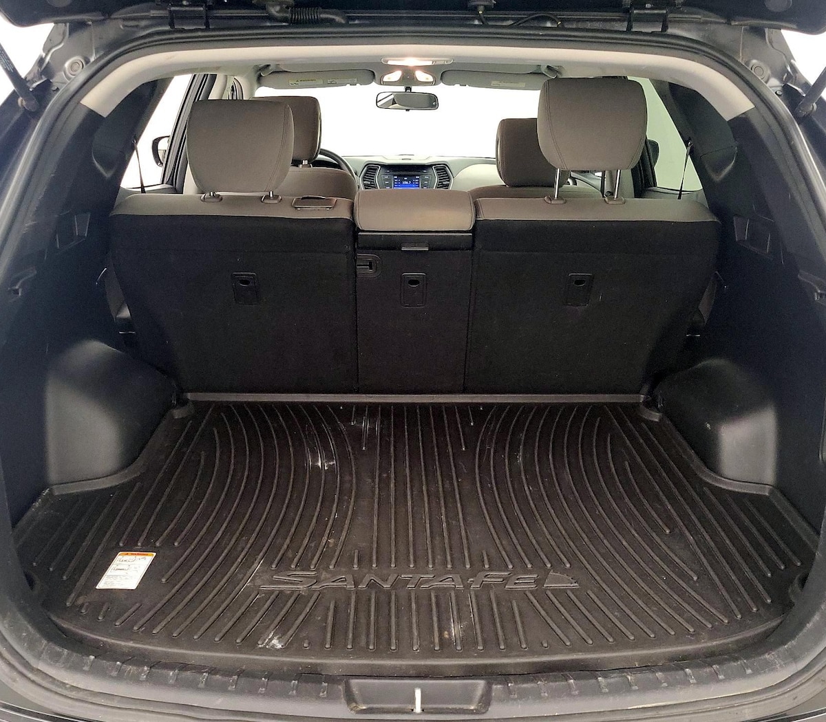 Trunk/Cargo (Seats Up)