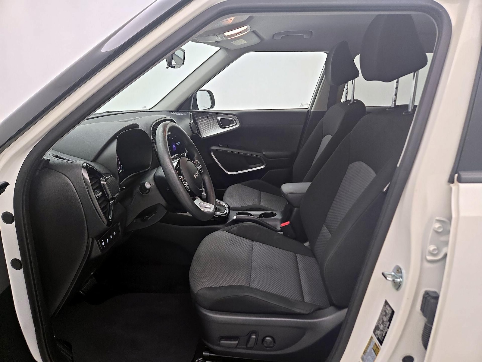 Power Seat(s) & Side Airbags