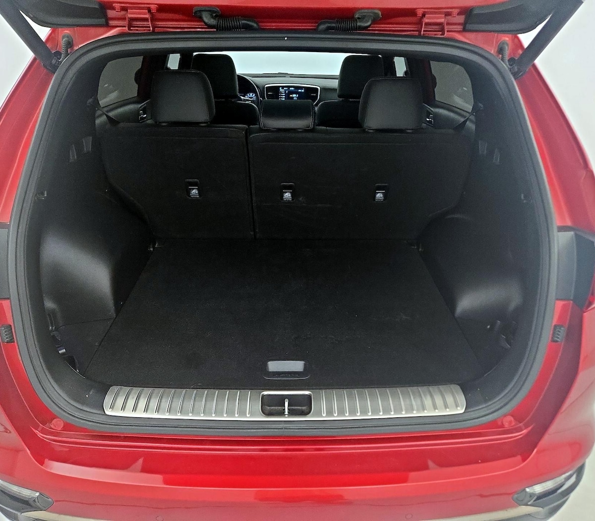 Trunk/Cargo (Seats Up)